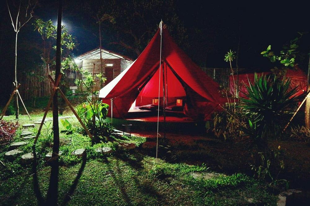 tempat glamping seru di Bogor
